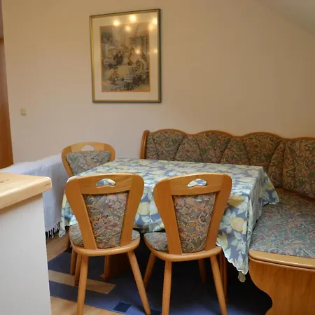 Konukevi Haus Verdi 3*